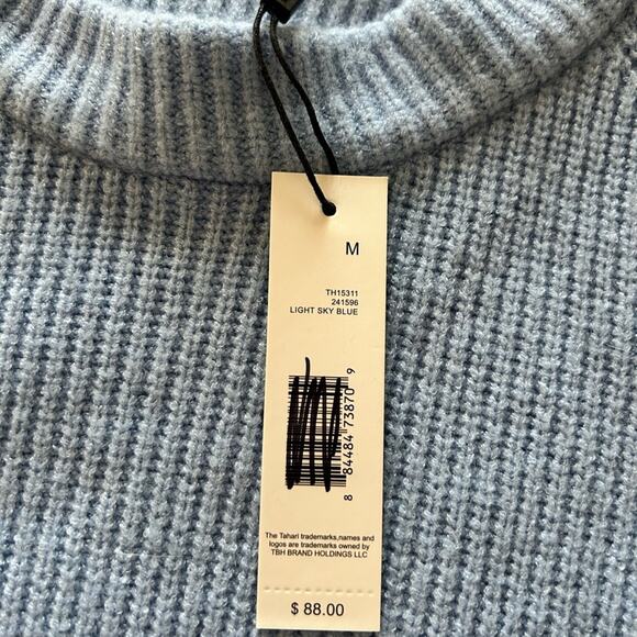 Tahari ribbed sky blue crewneck sweater Medium - Picture 6 of 8